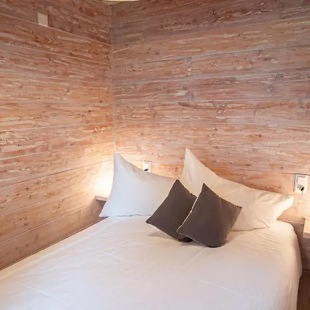 Apartment Chesa Sur Val 21 *